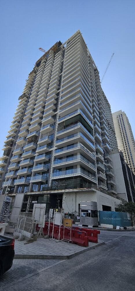 Beach Mansion - Construction