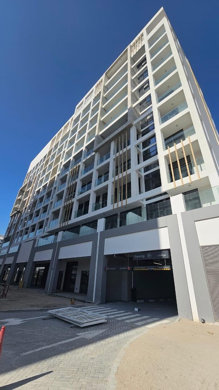 Riviera 65 - Construction
