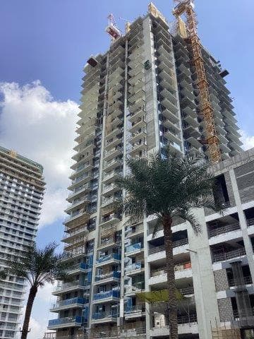Beach Mansion - Construction