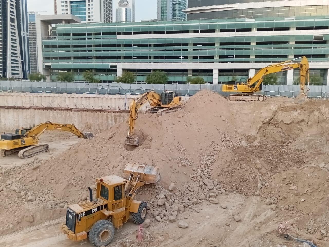 UH - Construction