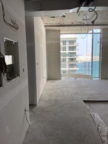 Beach Mansion - Construction