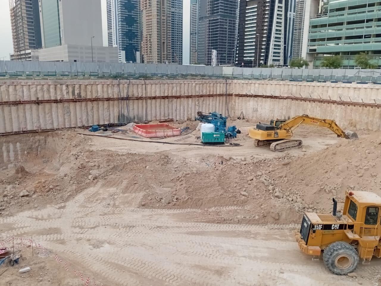 UH - Construction