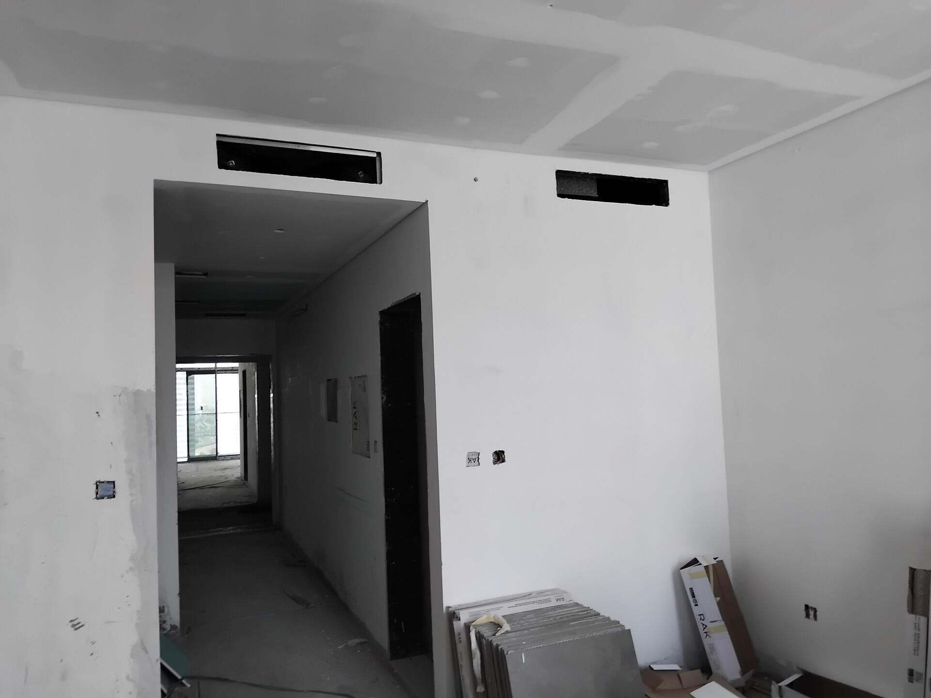 Peninsula One - Construction