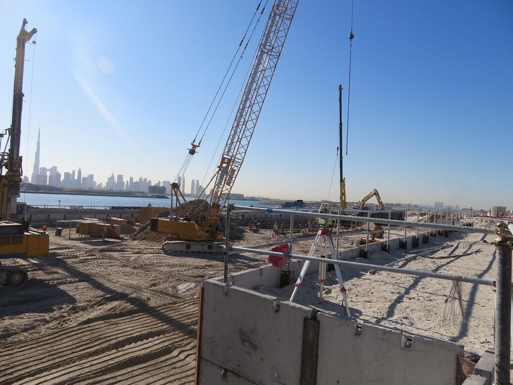 Port De La Mer - Le Pont - Construction
