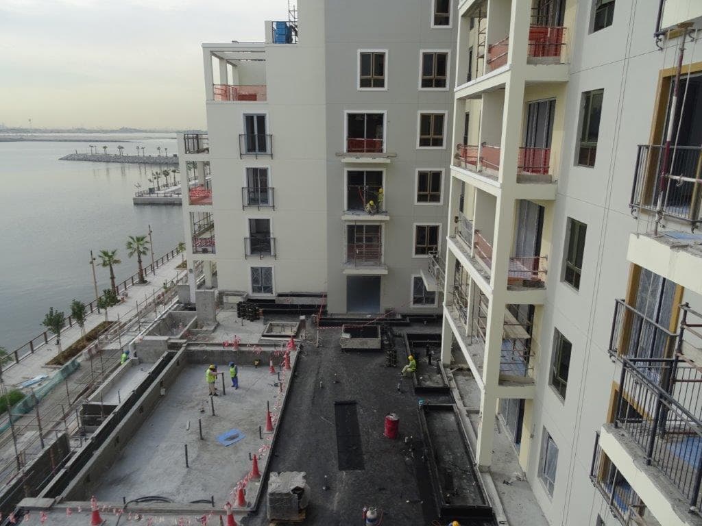 Port De La Mer - Le Pont - Construction