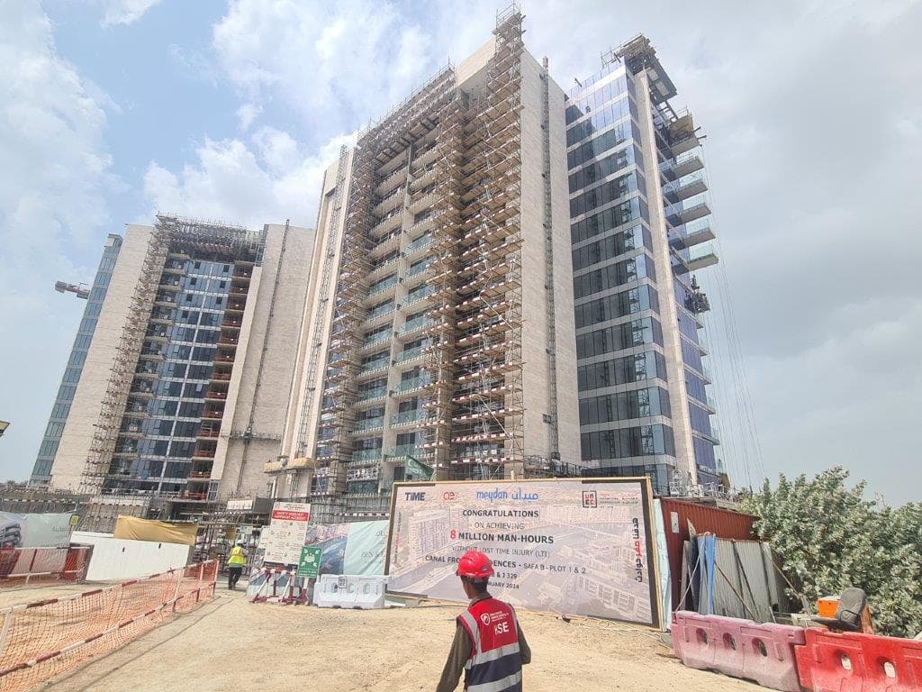 Canal Front Residences - Construction
