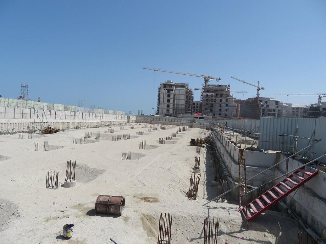 Port De La Mer - Le Pont - Construction