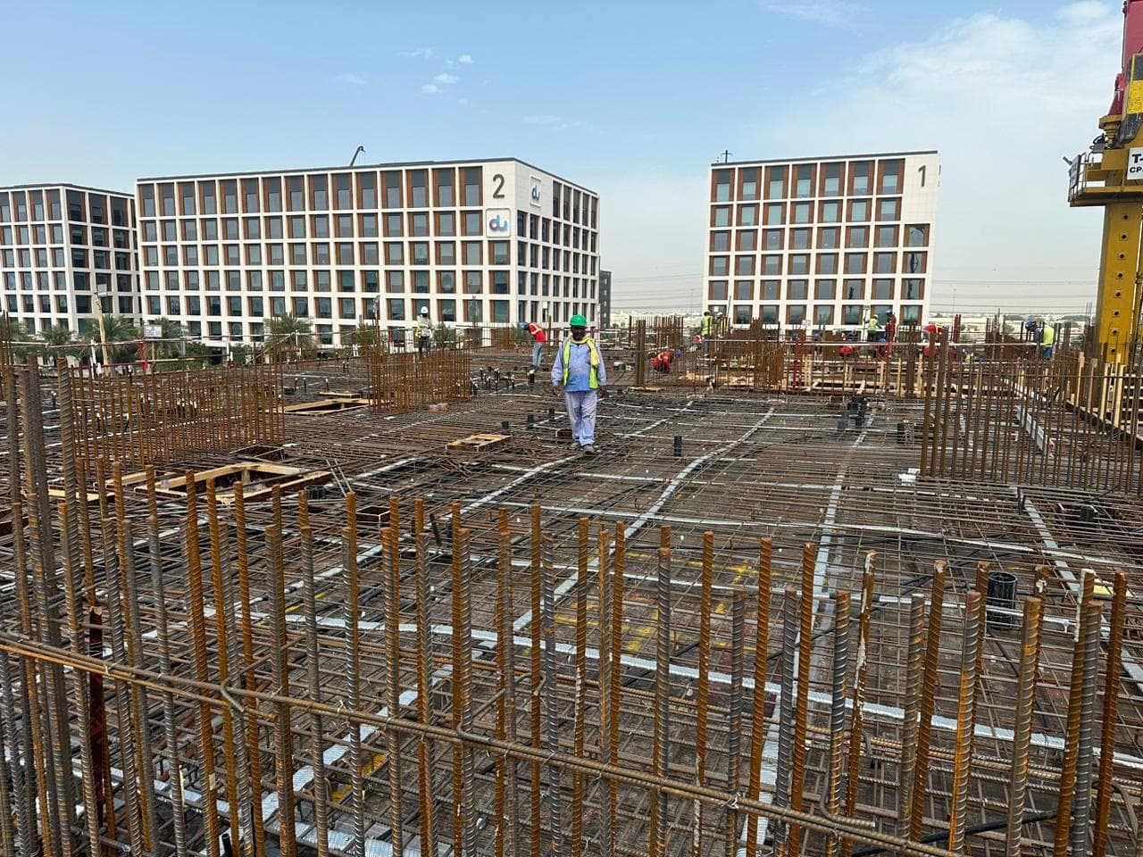 Elvira - Construction