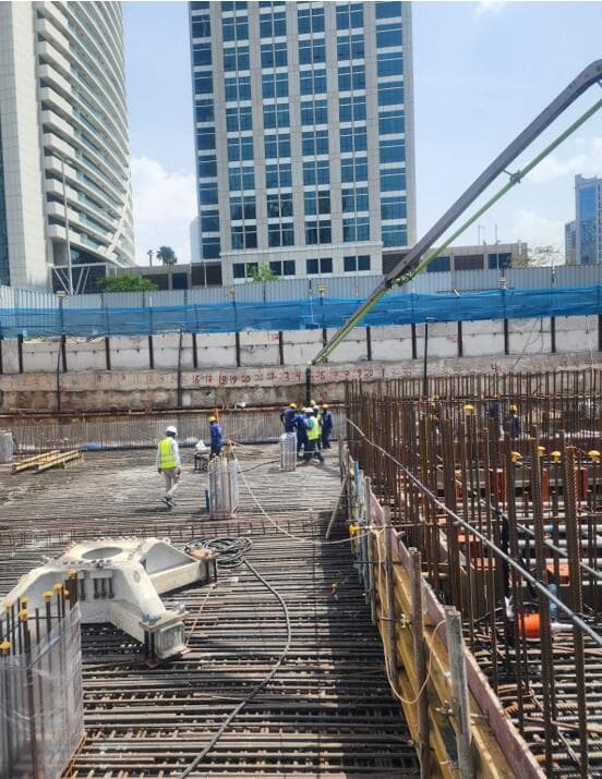 The Edge - Construction
