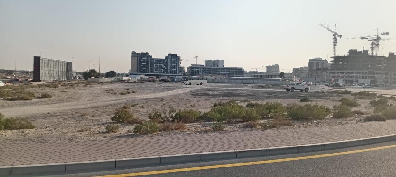 Binghatti Hills - Construction