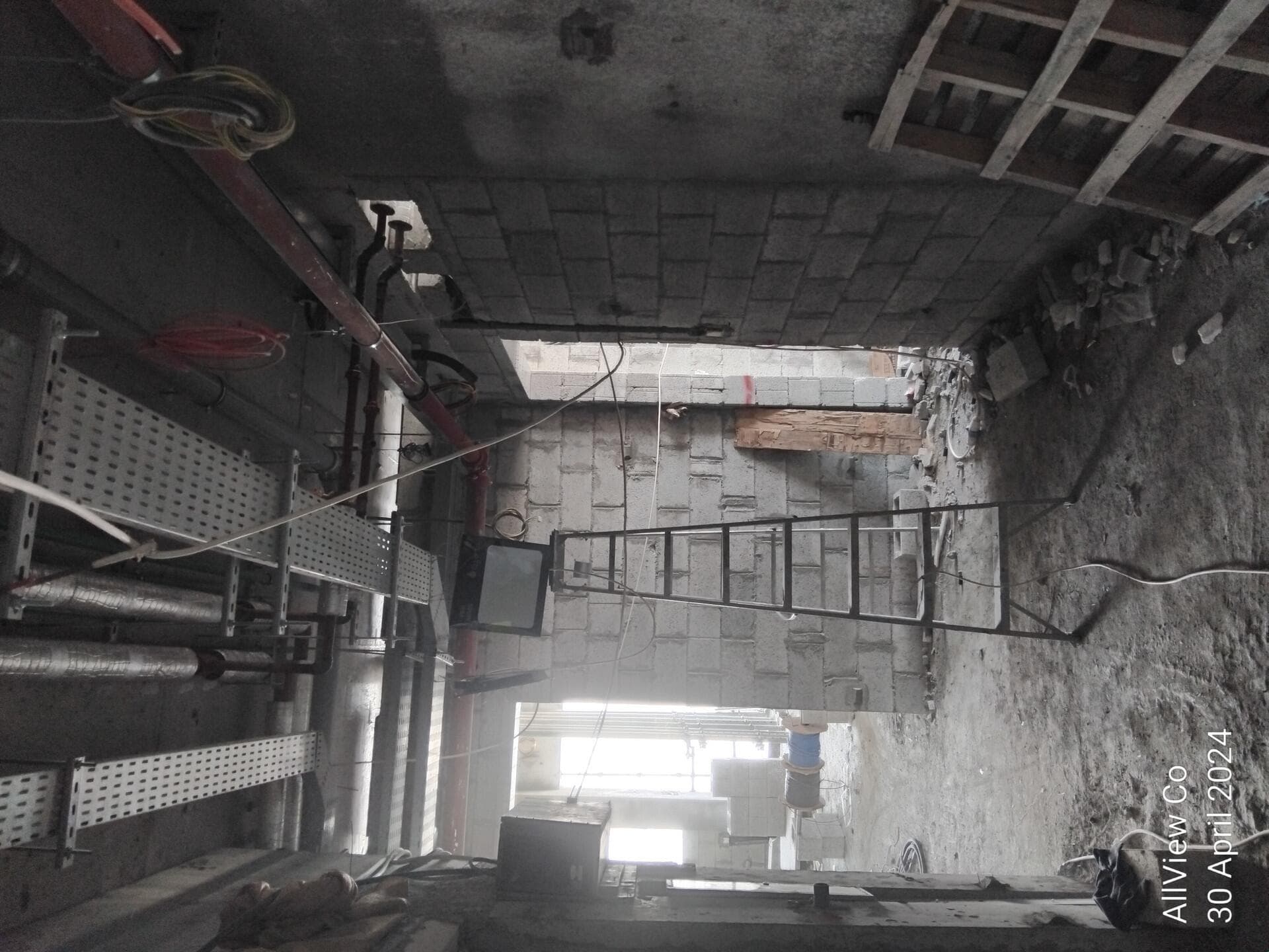 Condor Concept 7 - Construction