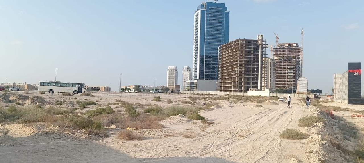 Binghatti Hills - Construction