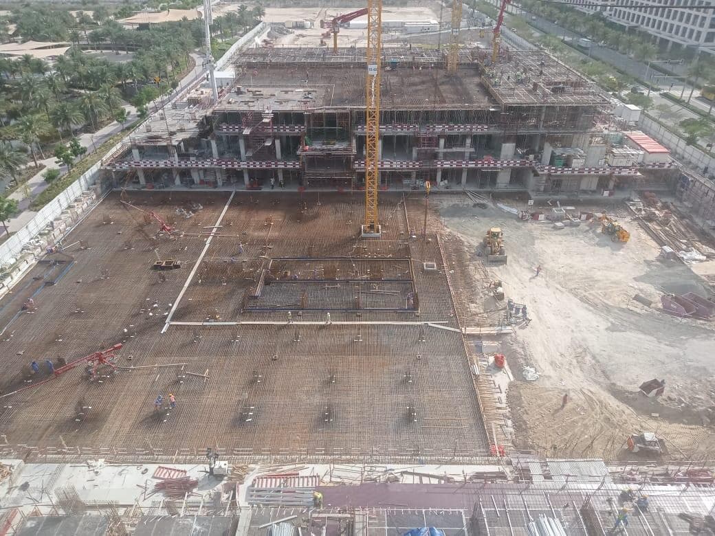 Elvira - Construction