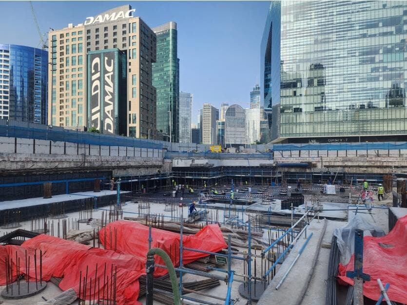 The Edge - Construction