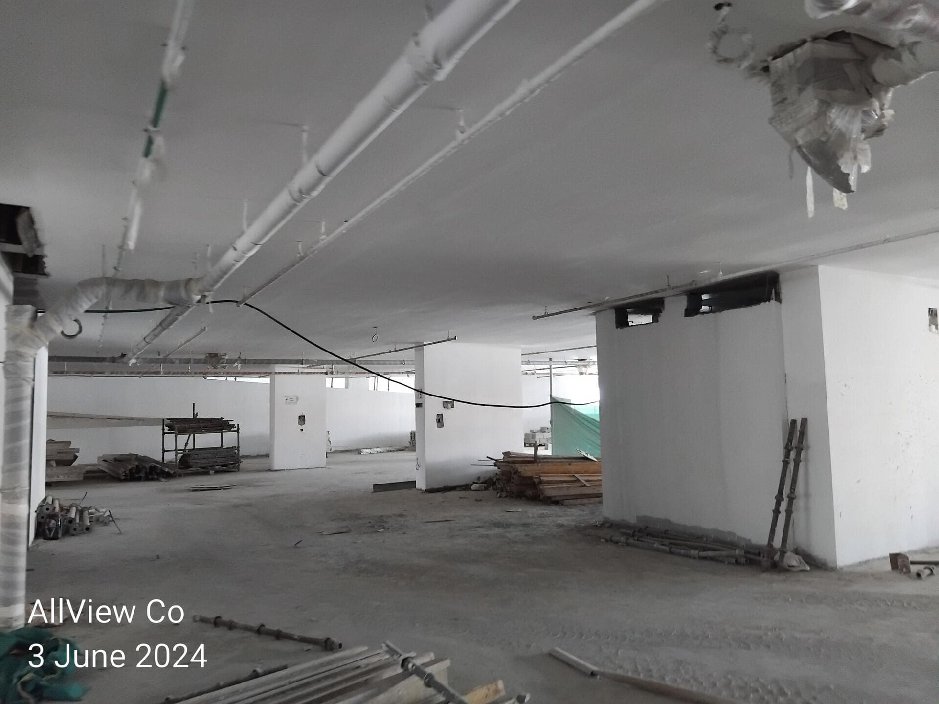 RA1N - Construction