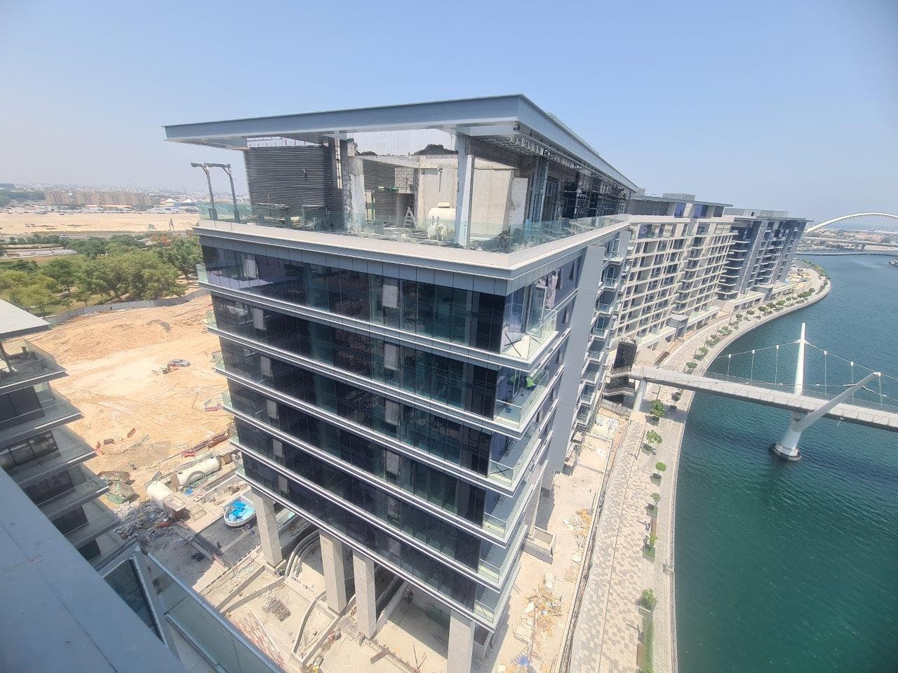 Canal Front Residences - Construction