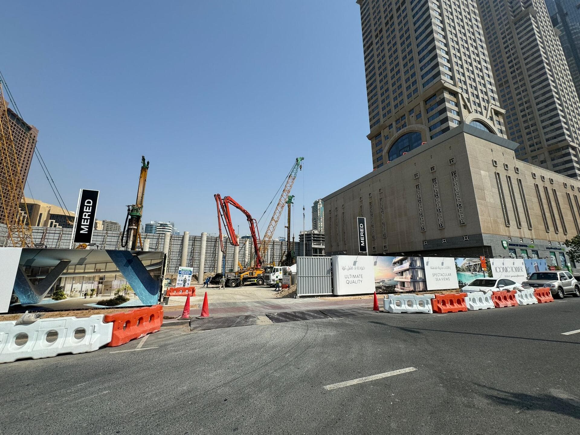 Iconic Tower - Construction