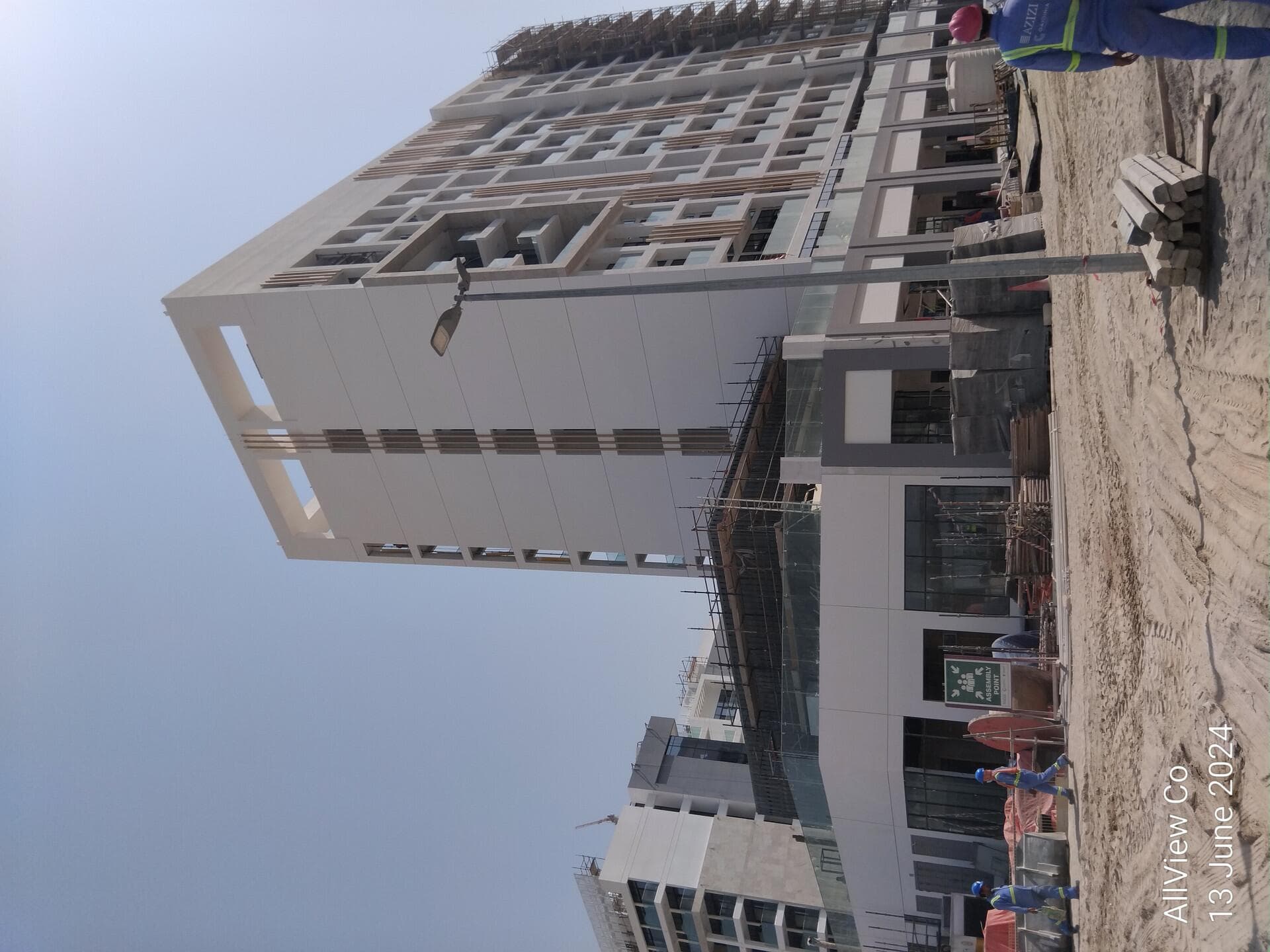 Riviera 65 - Construction