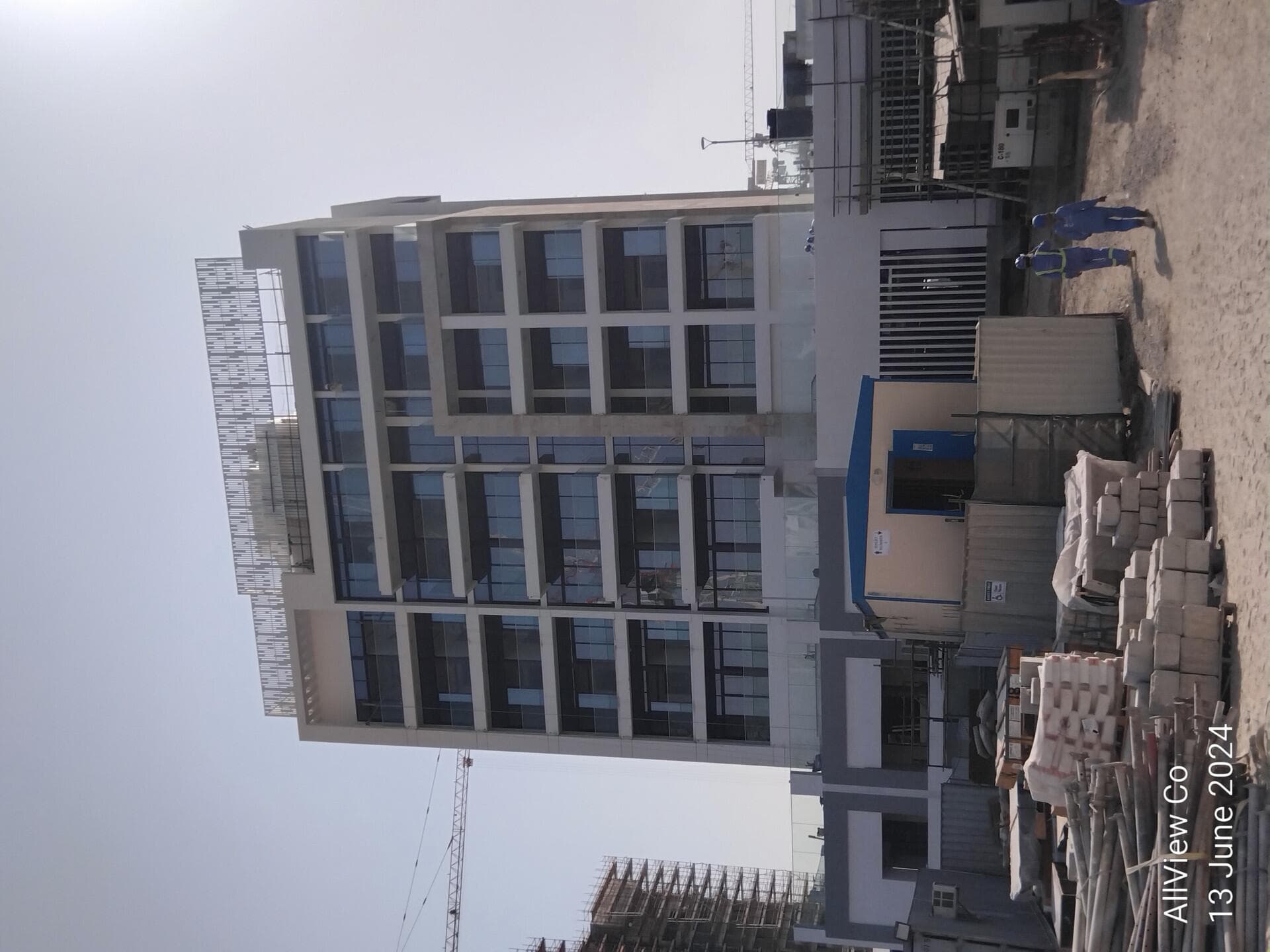 Riviera 59 - Construction