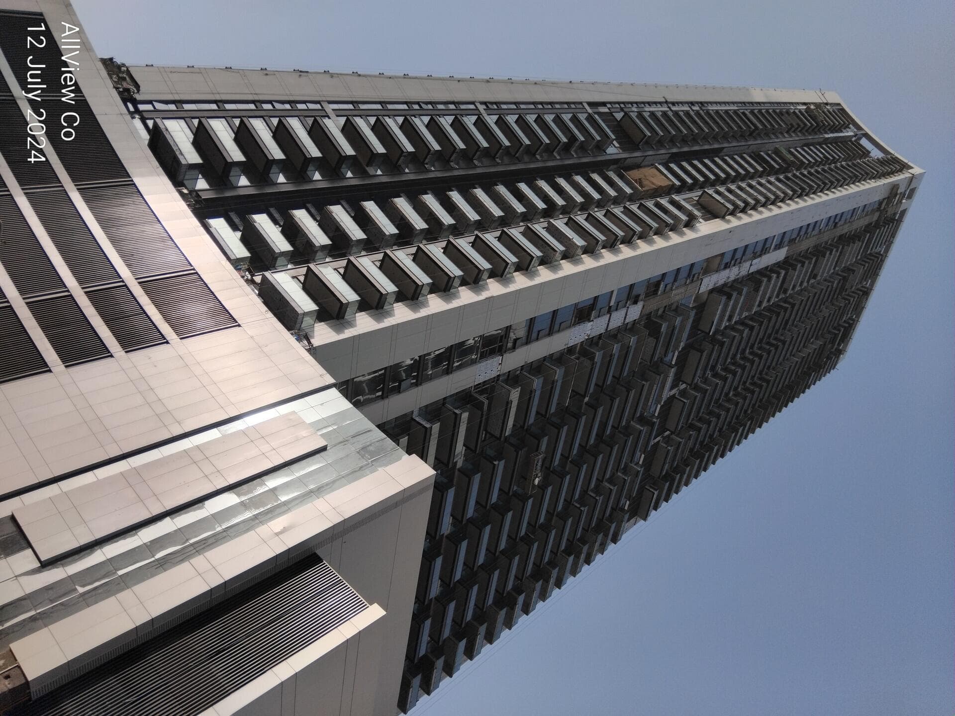 Nobles Tower - Construction
