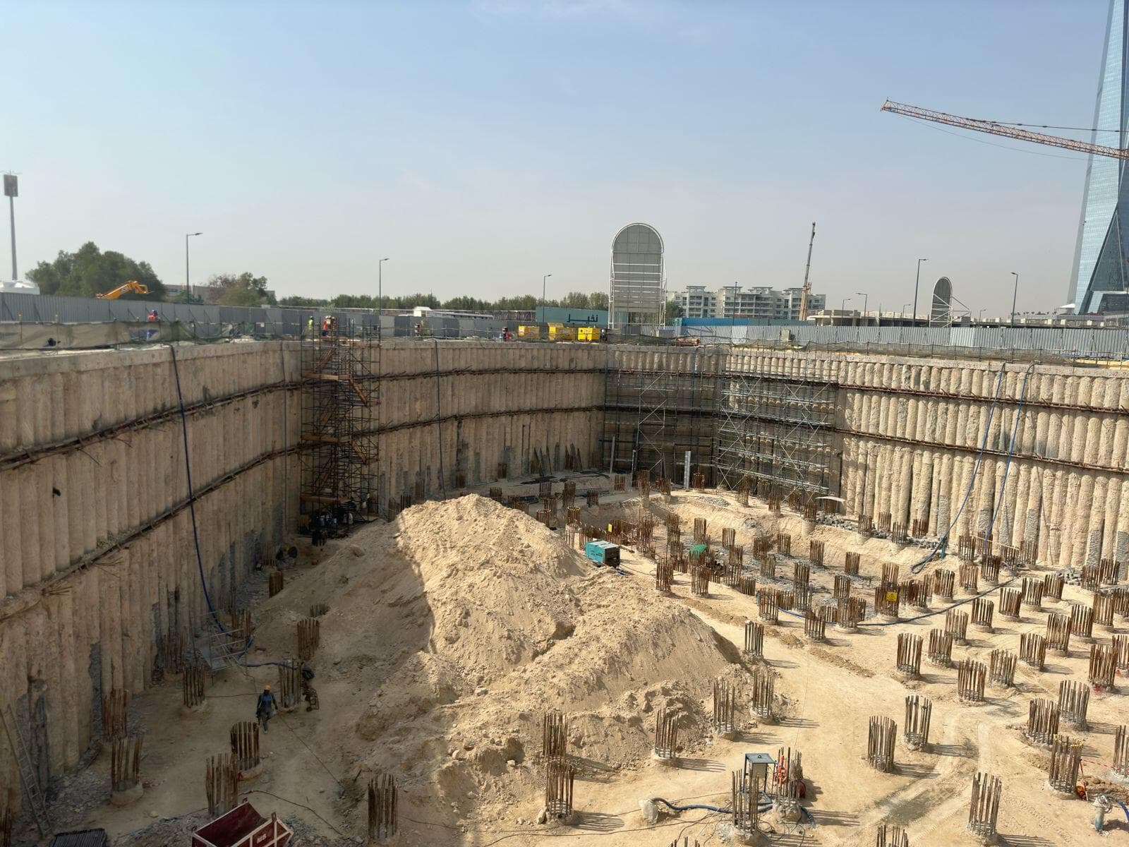 UH - Construction