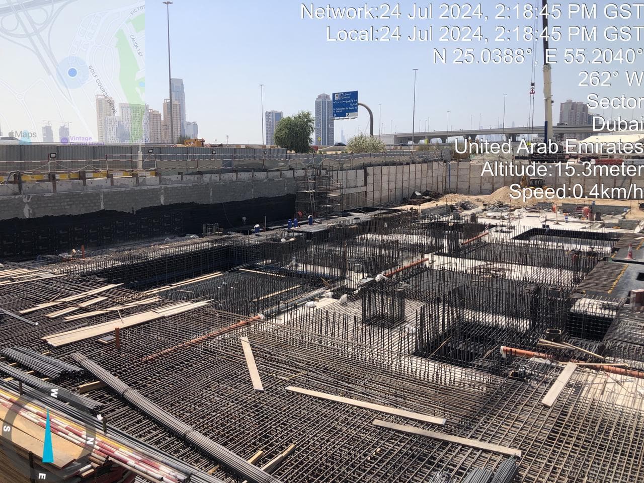 Azizi Grand - Construction