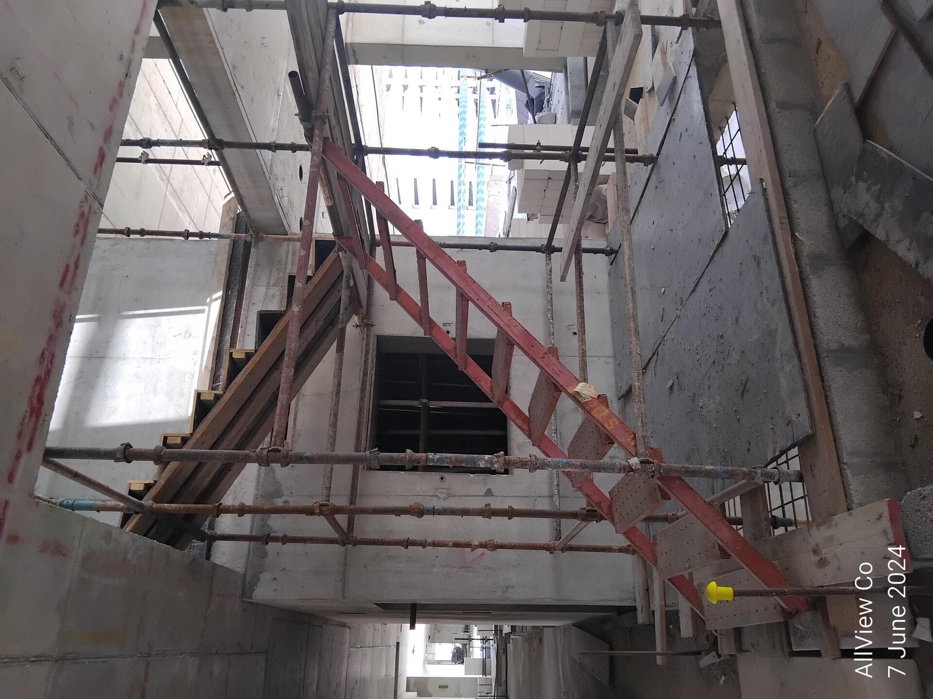 Tonino Lamborghini Residences - Construction