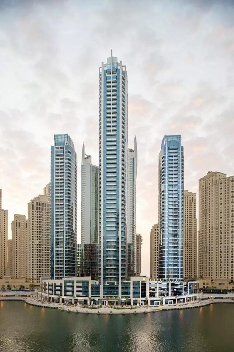 Bay Central West & Central Towers - Photos