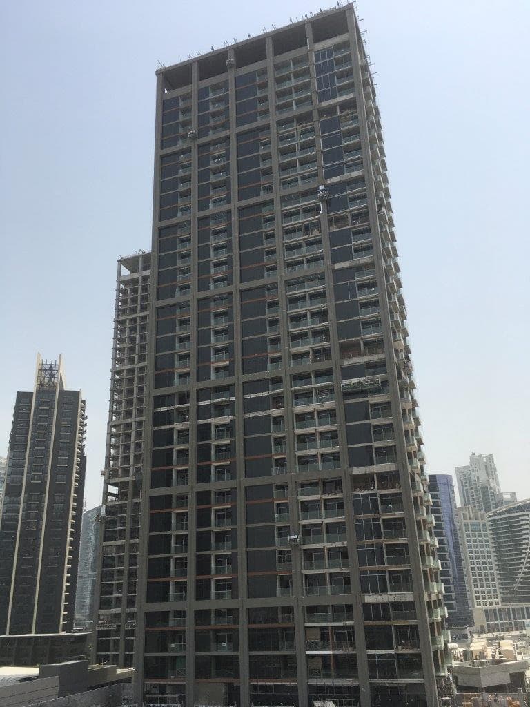 Peninsula One - Construction