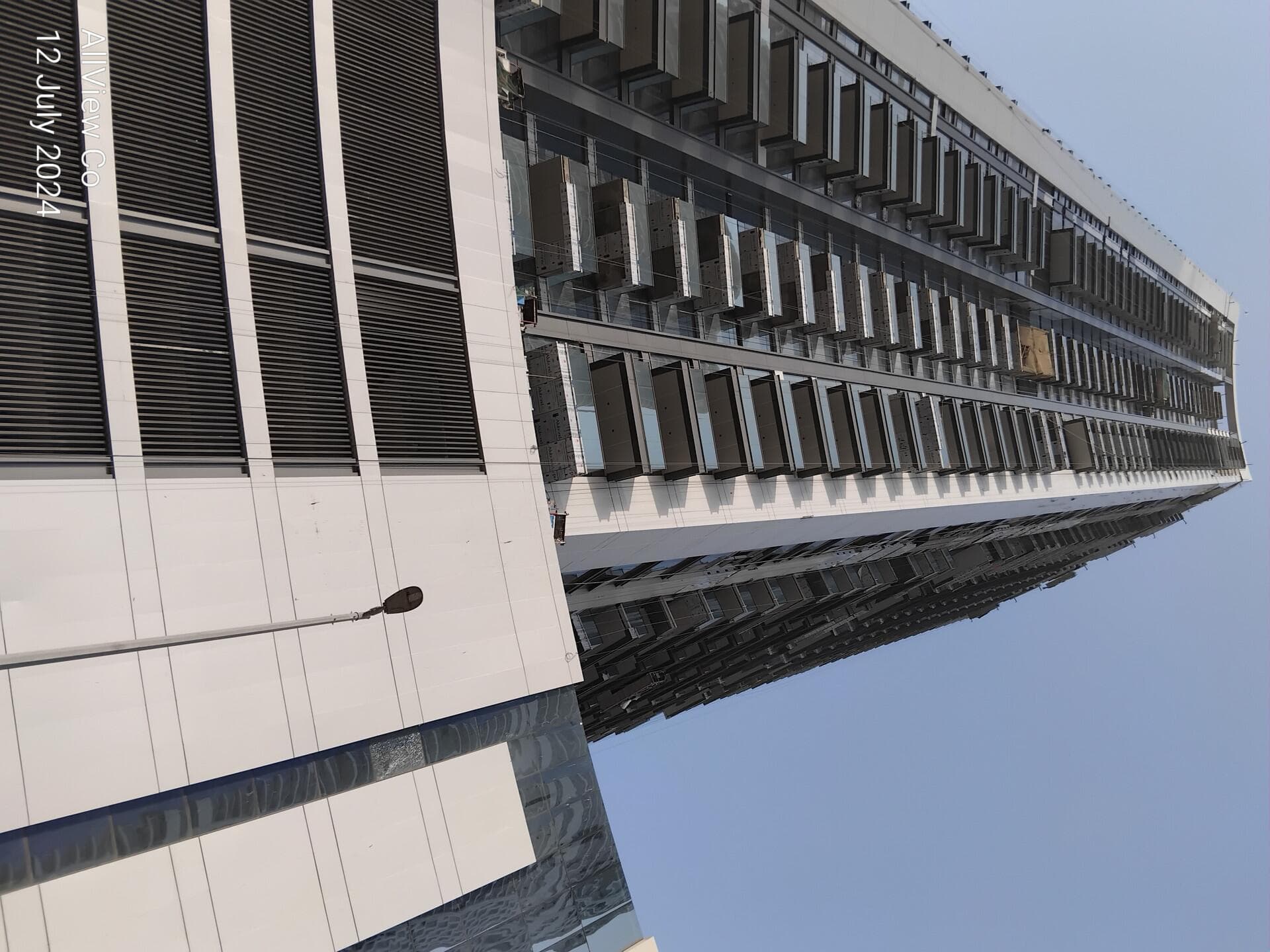 Nobles Tower - Construction