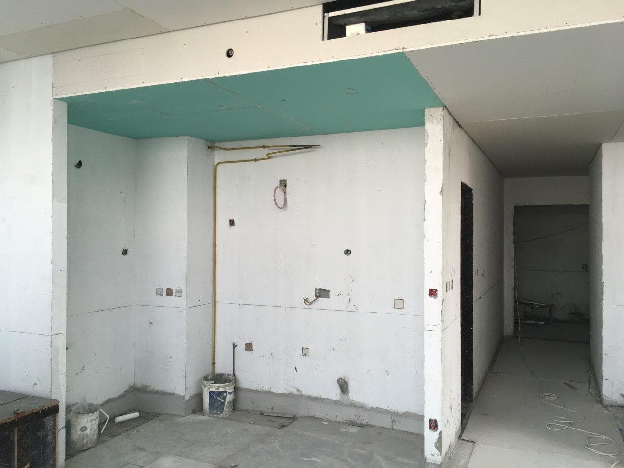 Peninsula One - Construction