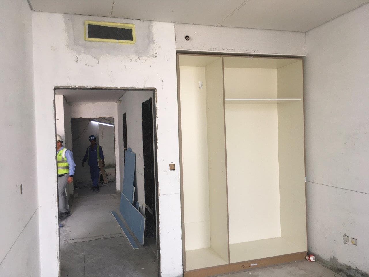 Peninsula One - Construction