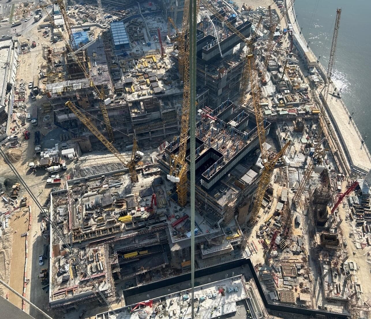 Peninsula Four - Construction