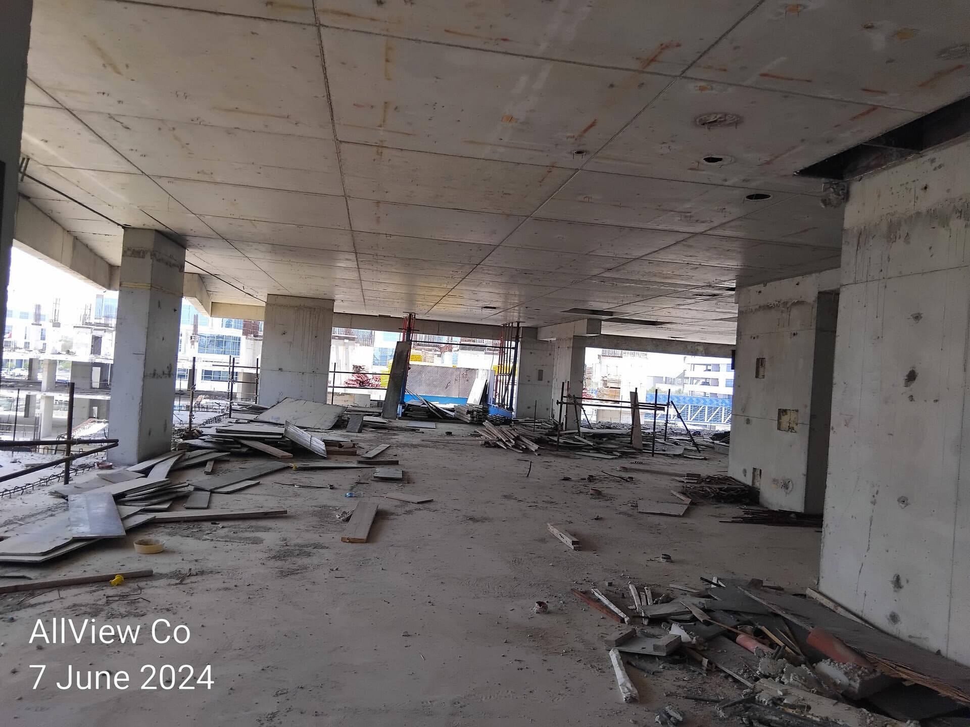 Tonino Lamborghini Residences - Construction
