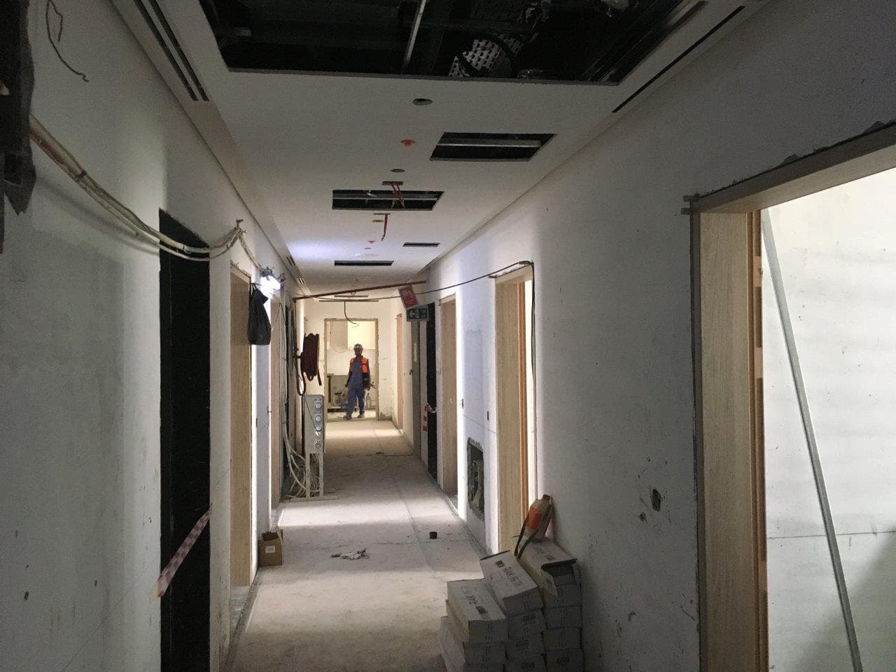 Peninsula One - Construction