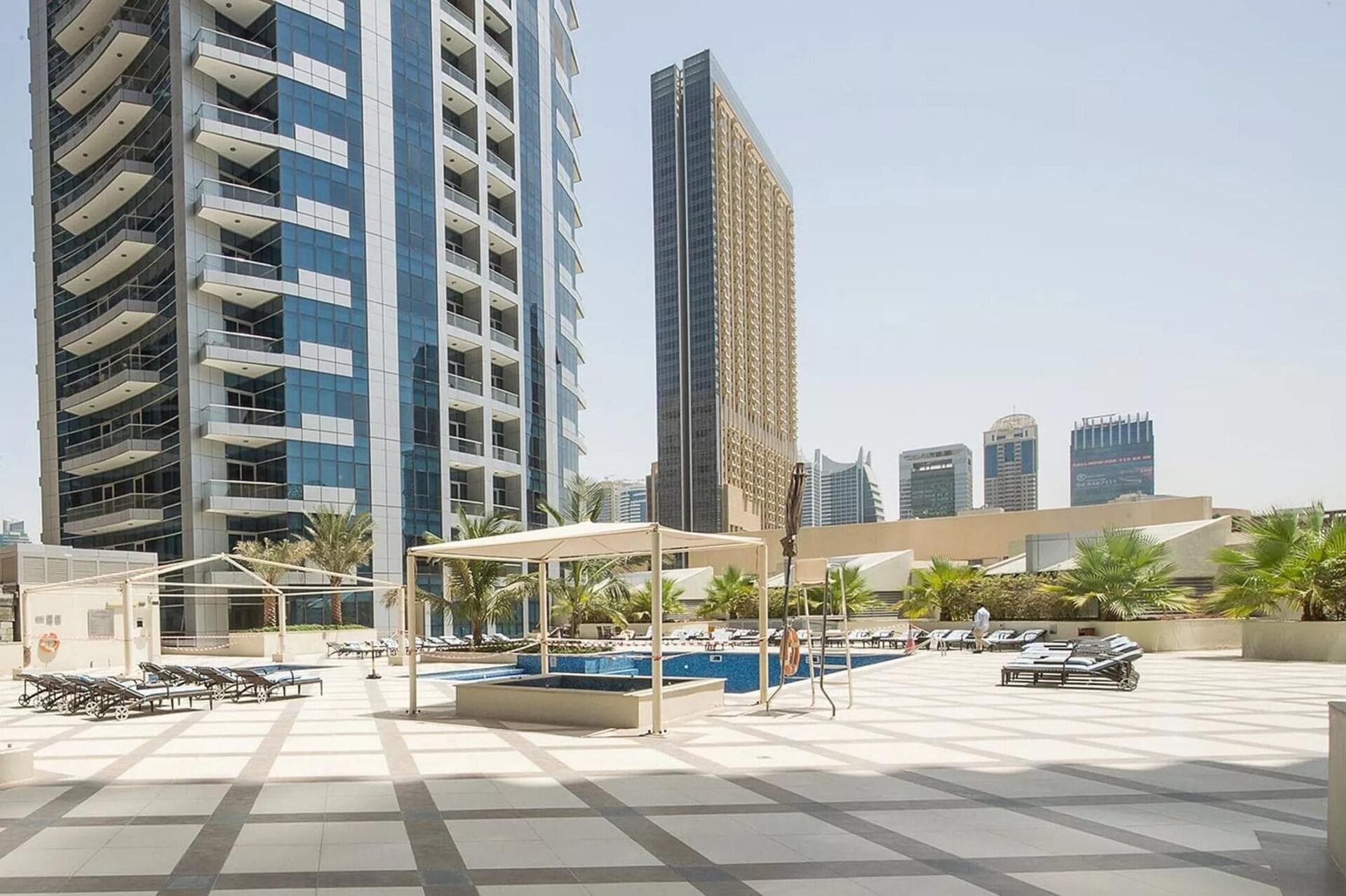 Bay Central West & Central Towers - Infrastructure