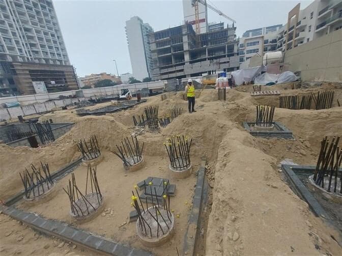 SquareX Residence - Construction