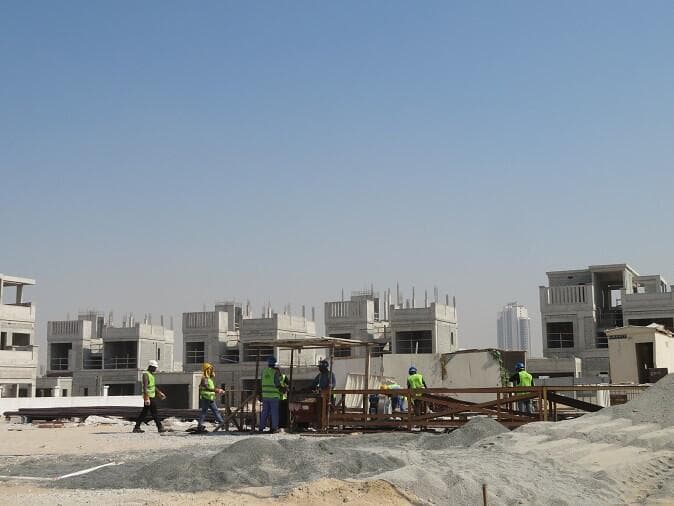 Paradise Hills - Construction