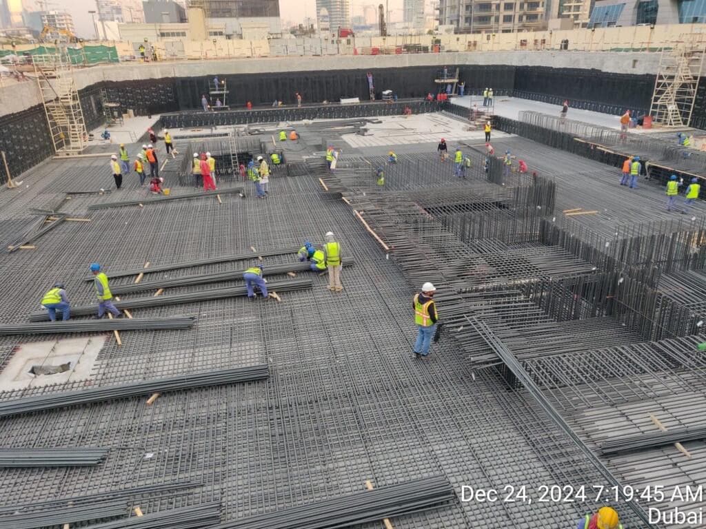 The First Collection Dubai Sports City - Construction