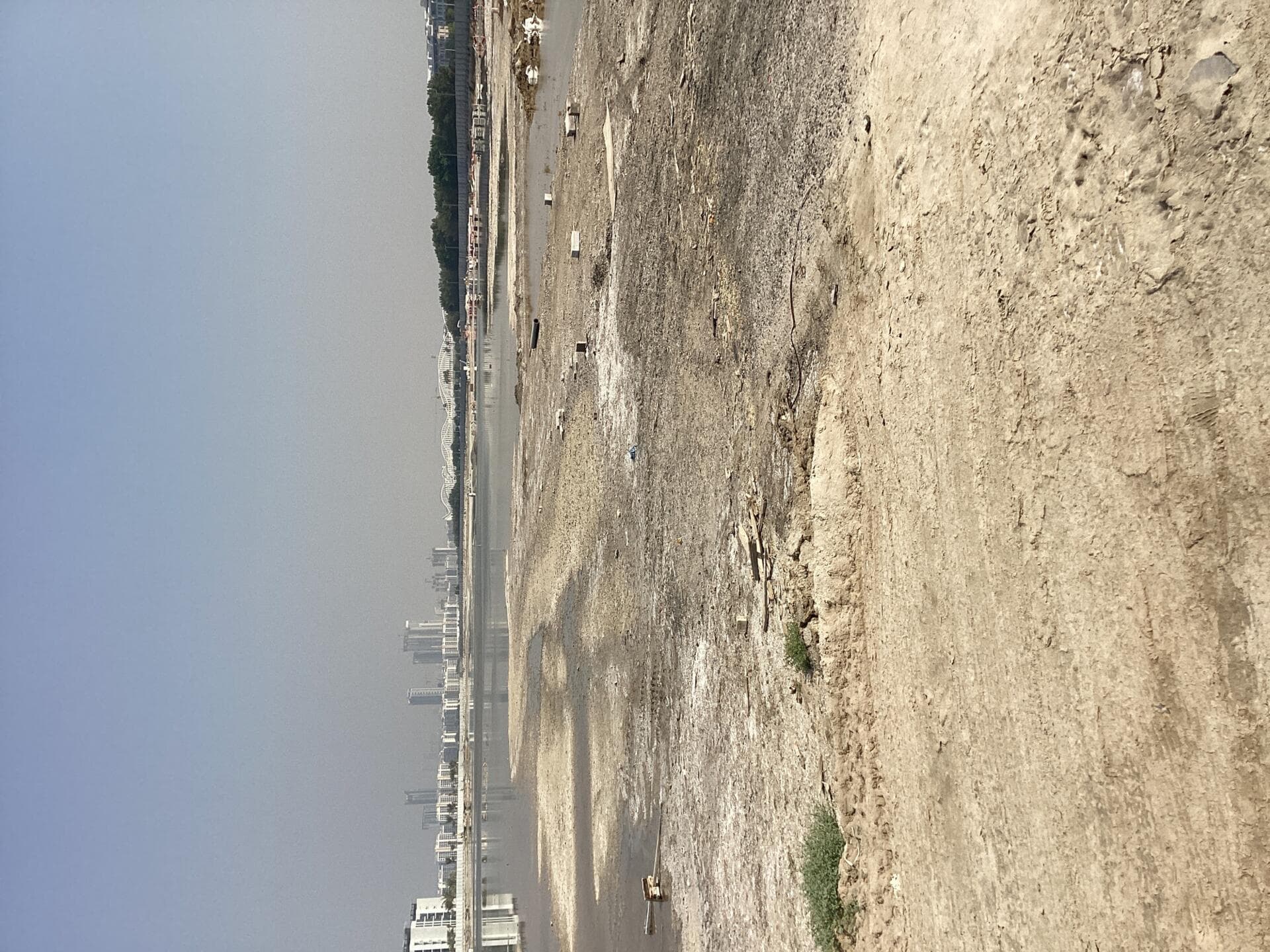 Naya - Construction