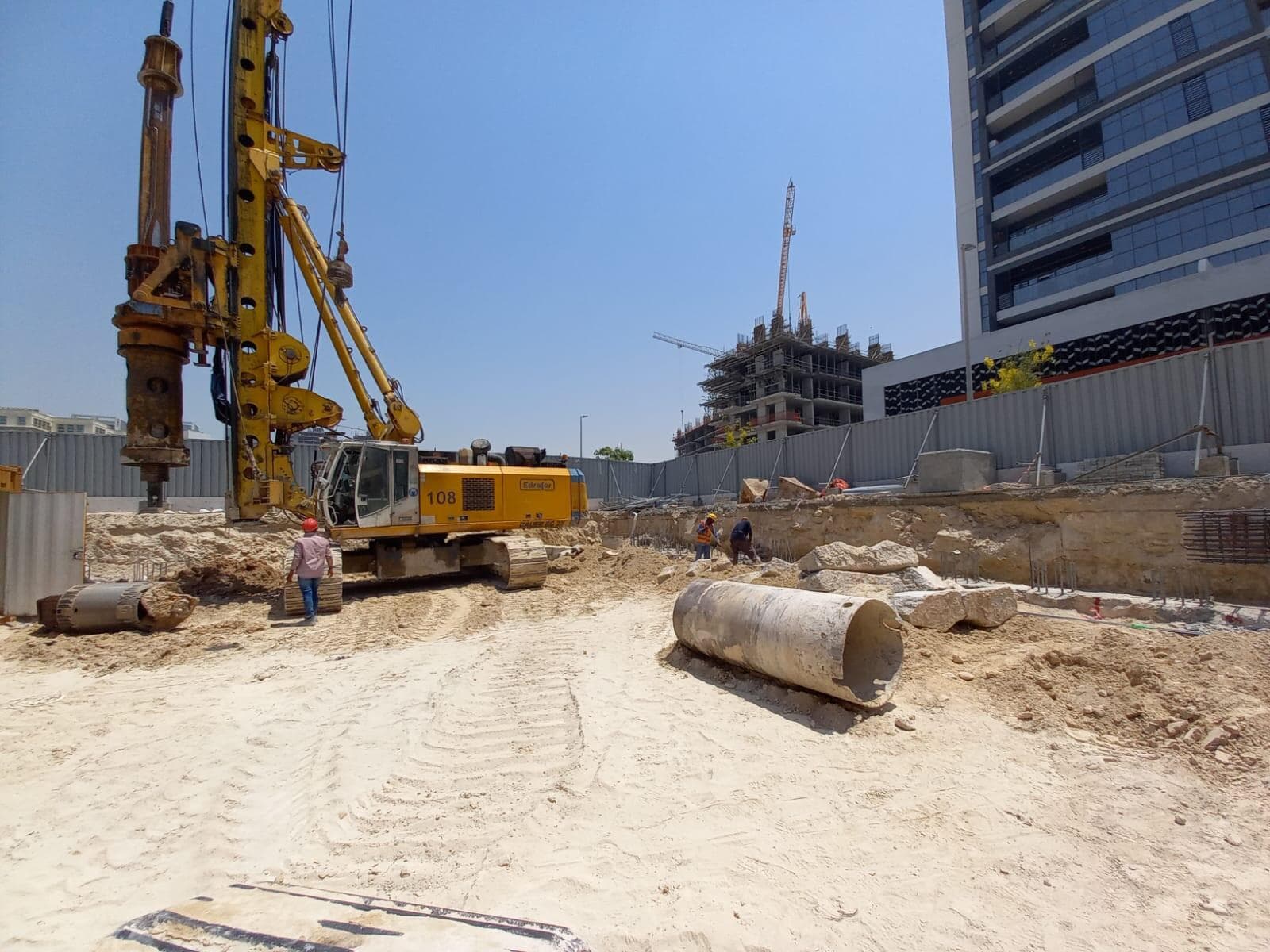 Samana Skyros - Construction