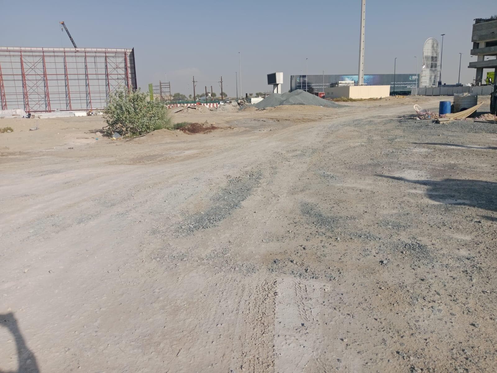 Binghatti Hillviews - Construction