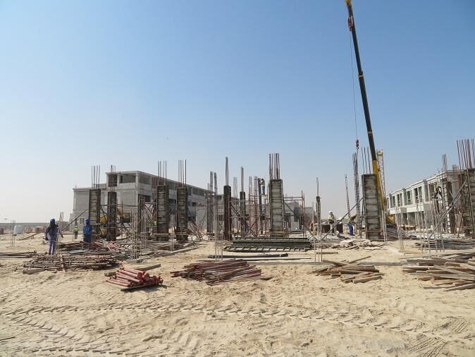 Paradise Hills - Construction