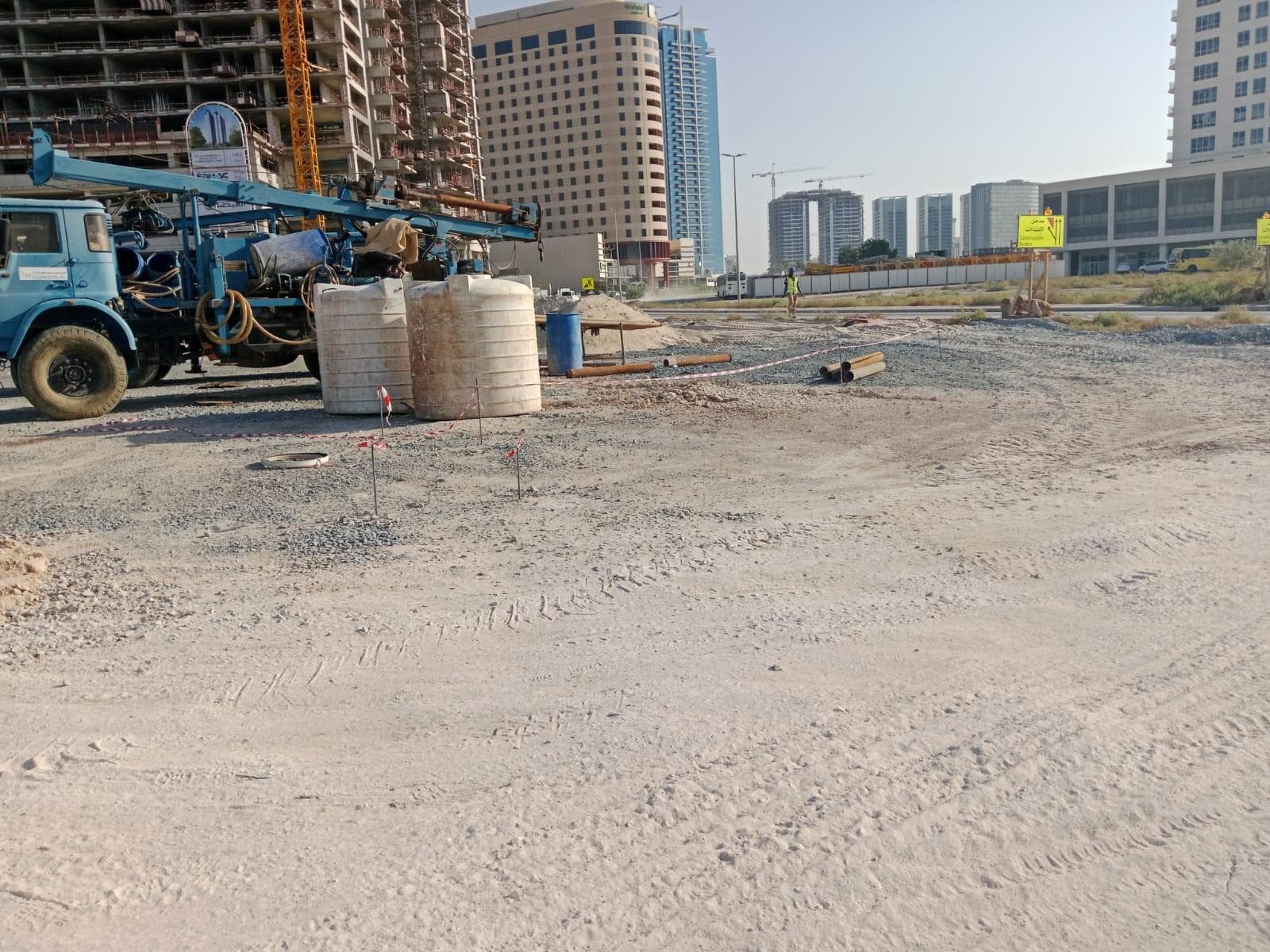Binghatti Hillviews - Construction