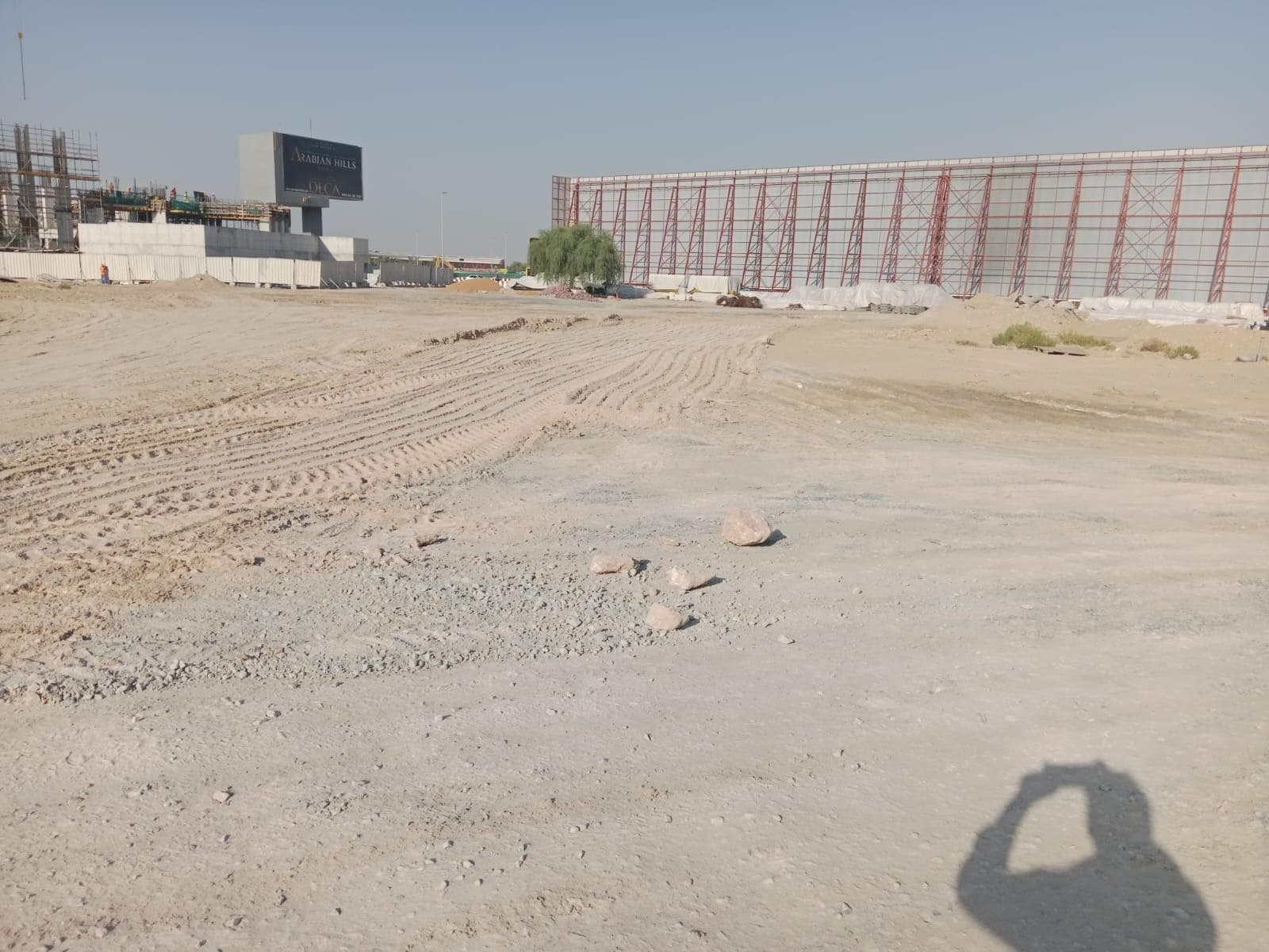 Binghatti Hillviews - Construction