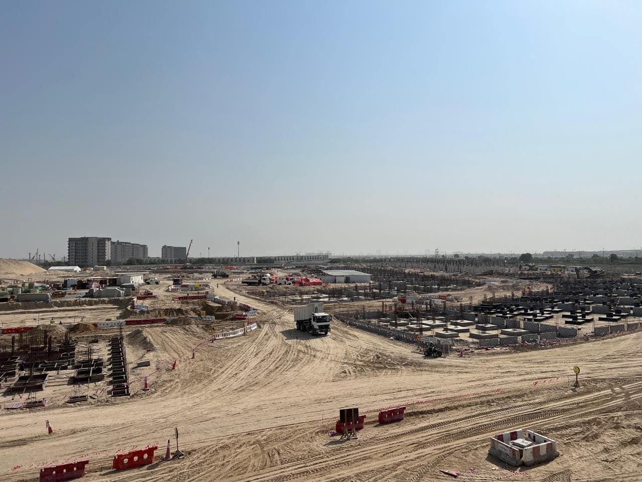 District One West Phase 2 - Строительство