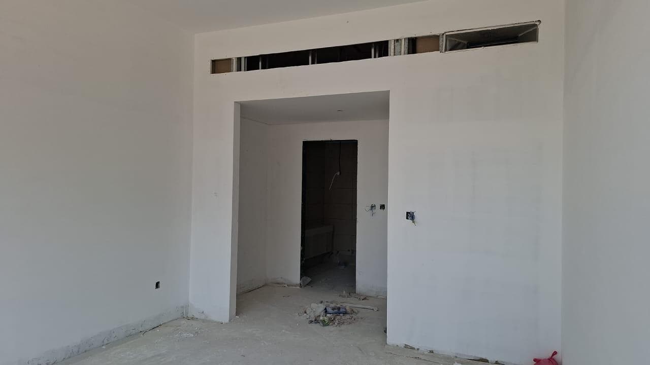 Azizi Grand - Construction