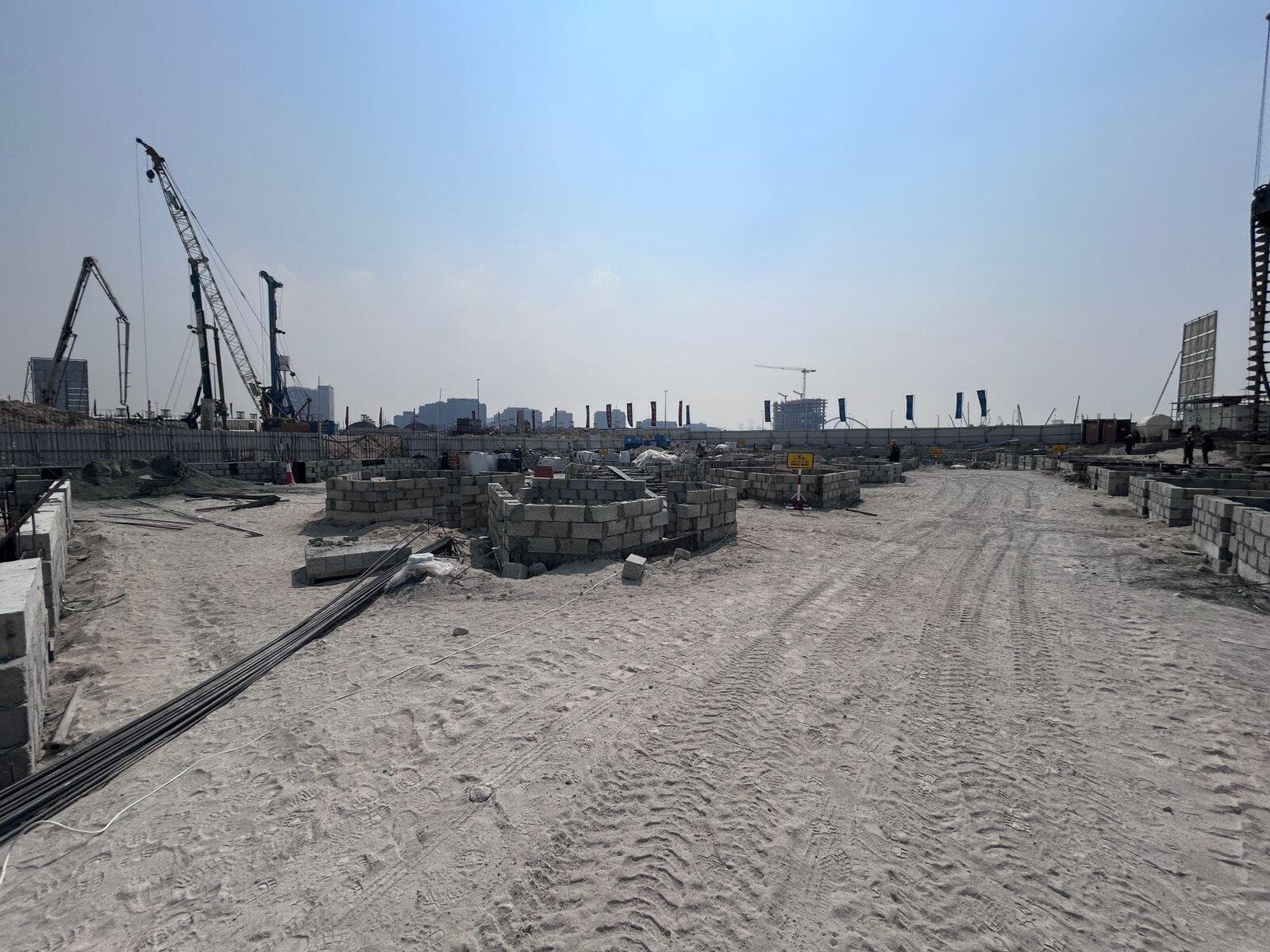 Ocean Tower - Construction