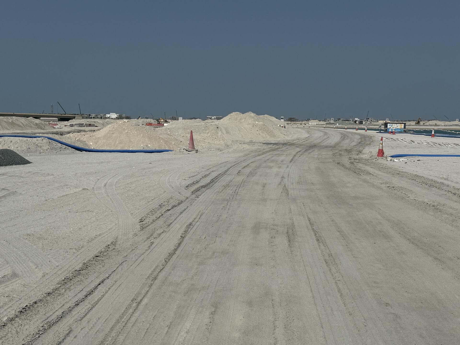 Palm Jebel Ali — The Beach and Coral Villa Collections — Frond A - Construction