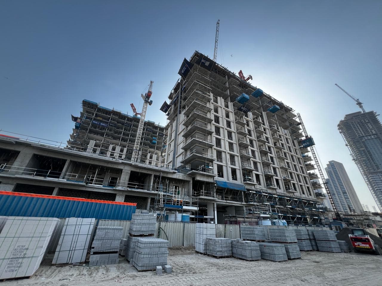 Aeon - Construction